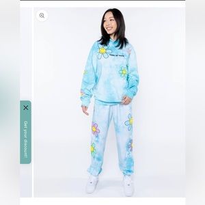 Sami ryan X revolve X dollskill smiley collab tie dye sweatpants/joggers blue